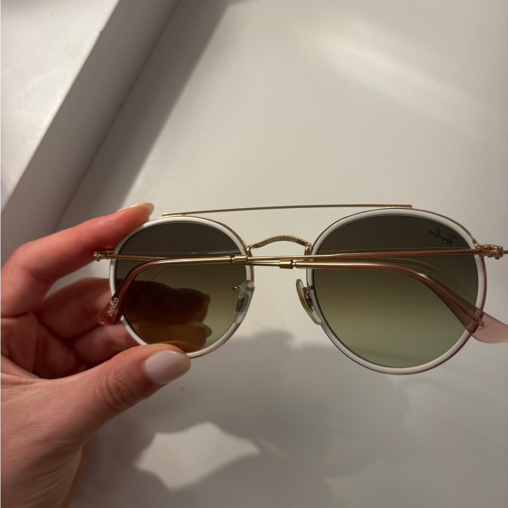 Ray-Ban Gold Frame Sunglasses with Brown Lenses and Pink Temple Tips - Picture 3 of 5